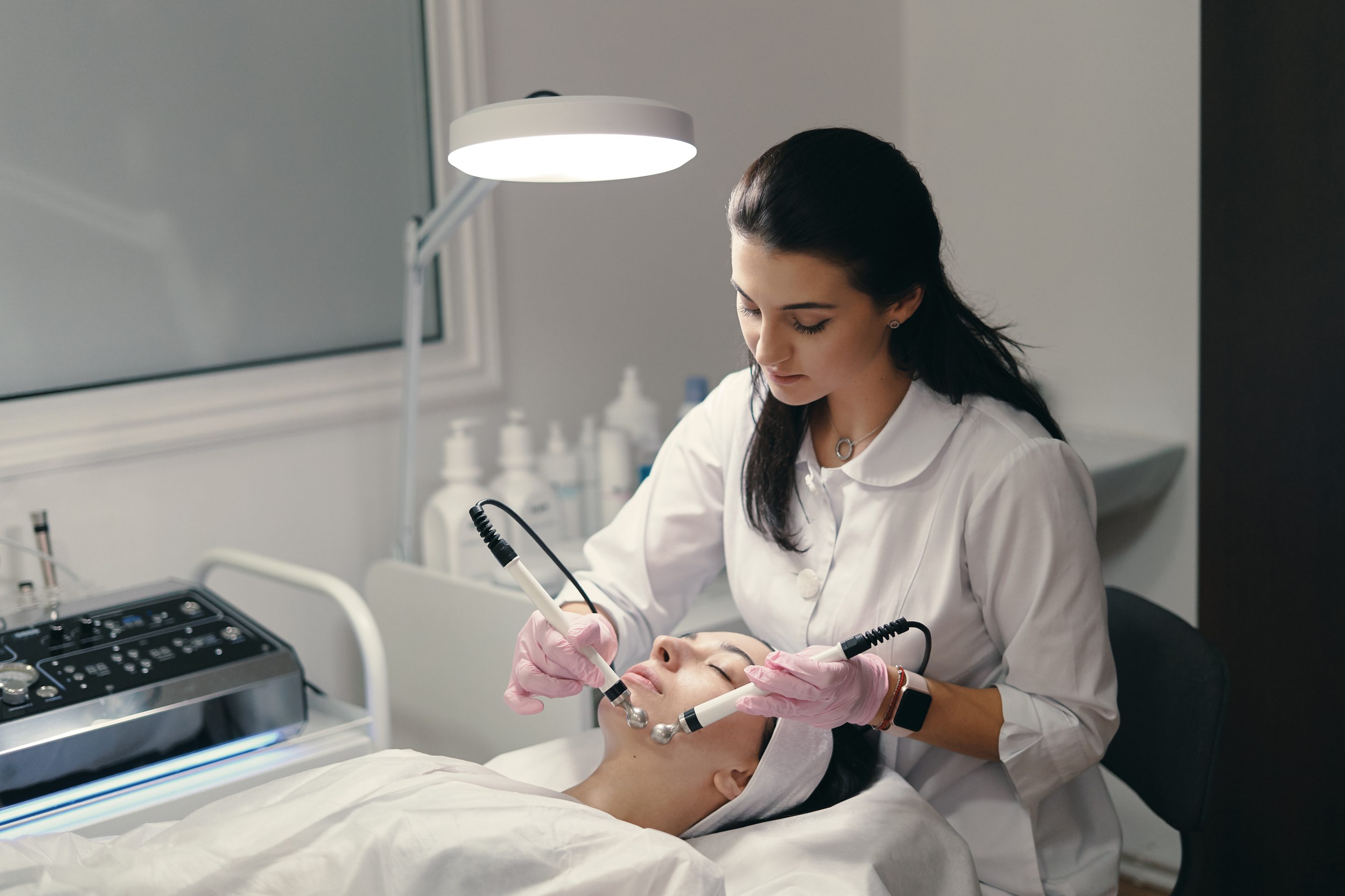 Benefits of Skin Whitening Treatment